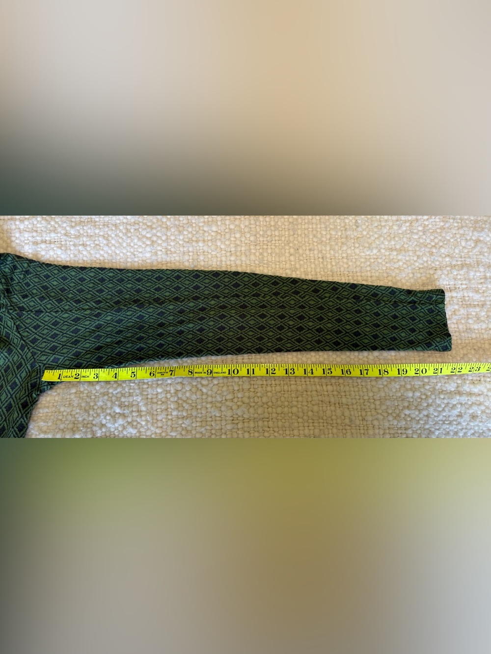 Ibex Jaquard Green Diamond-Pattern Long Sleeve Zip Neck Top. Small - Picture 6 of 7